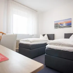 hotel-lohenstein.topcolognehotels.com/